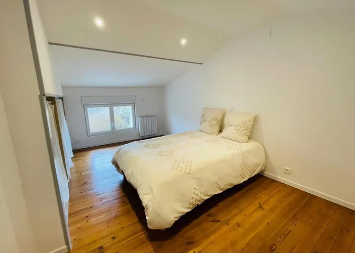 Holiday home La Maison De La Brousse Brizambourg